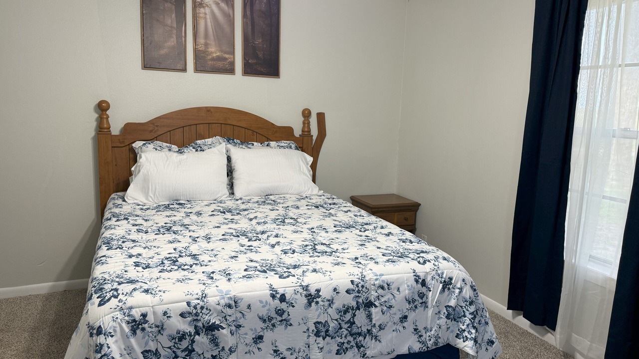 Photo of Bedroom in Anderson