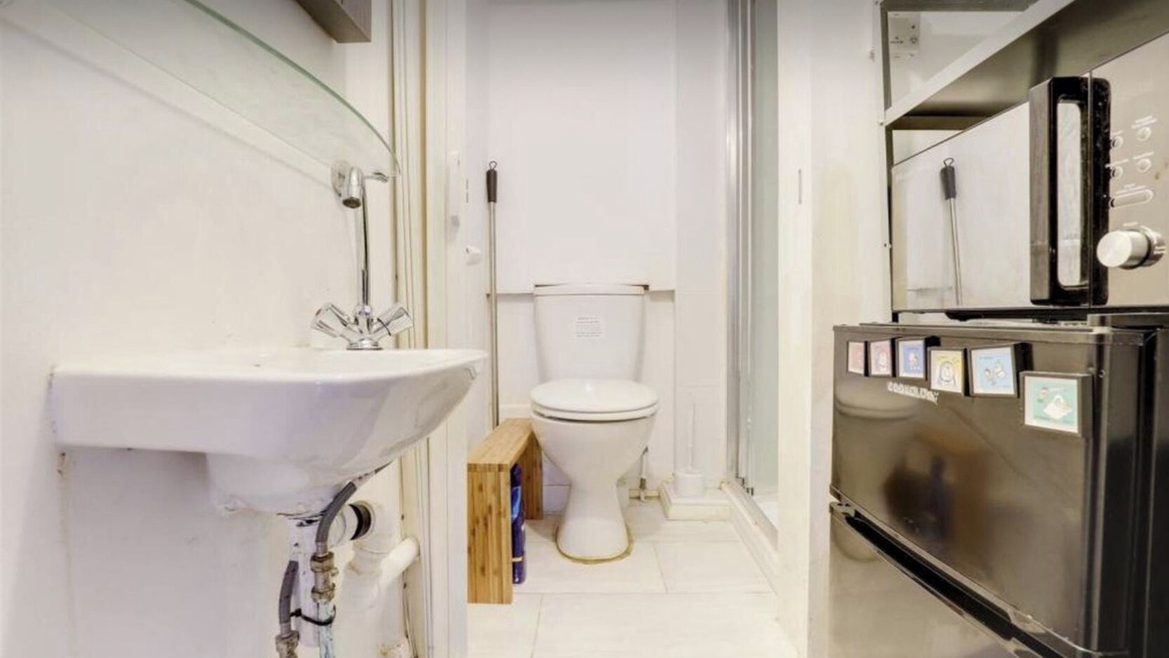 Photo of Bathroom in Nottingham City Centre