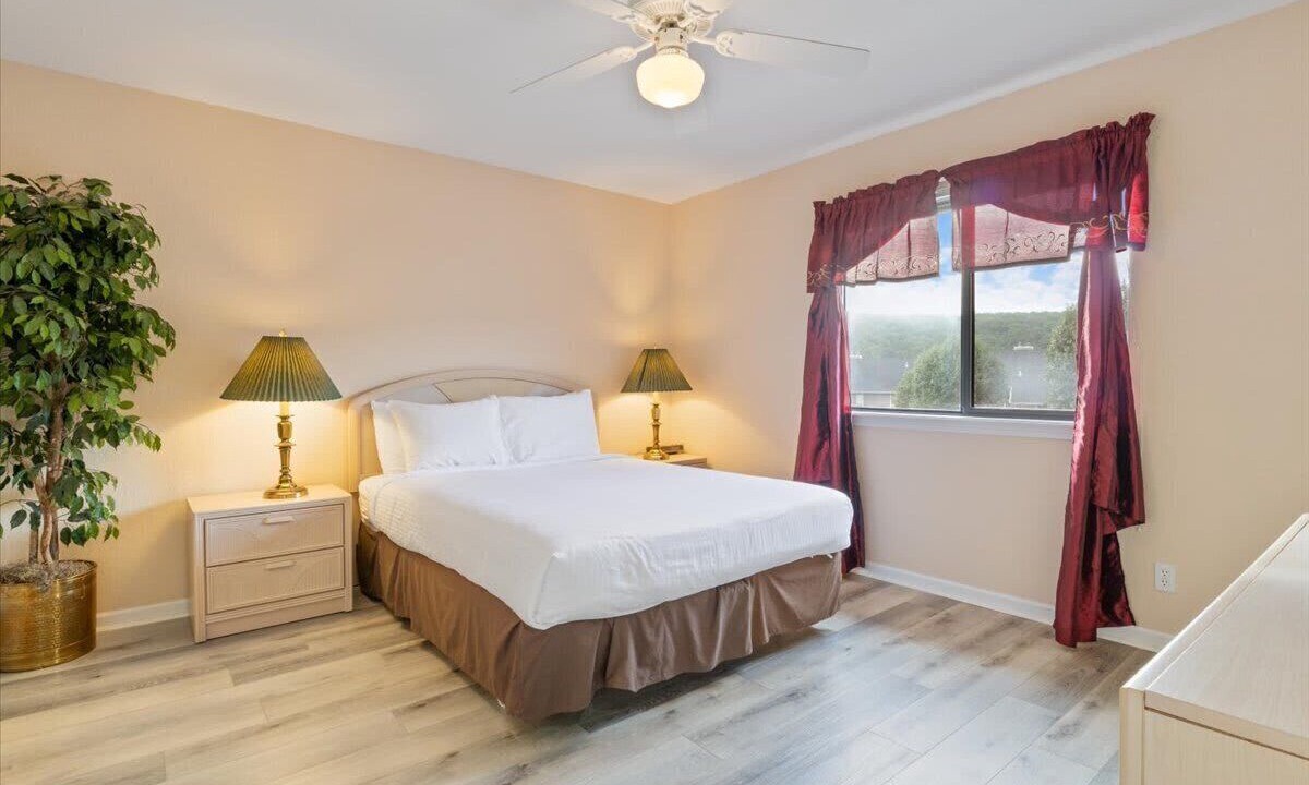 Photo of Bedroom in Osage Beach
