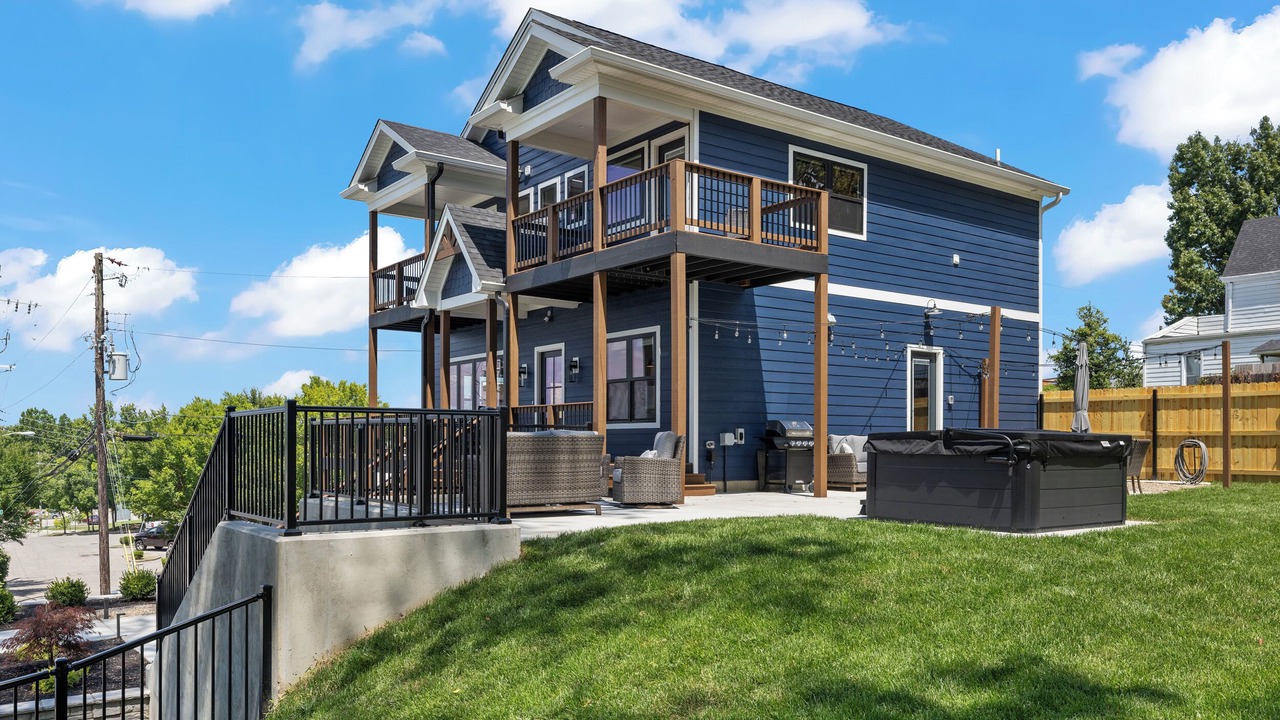 Photo of Outdoor in Clifton Heights