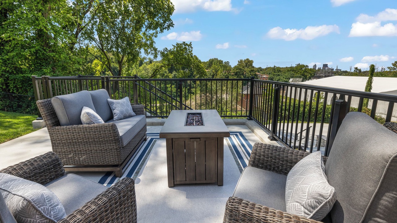Photo of Outdoor in Clifton Heights