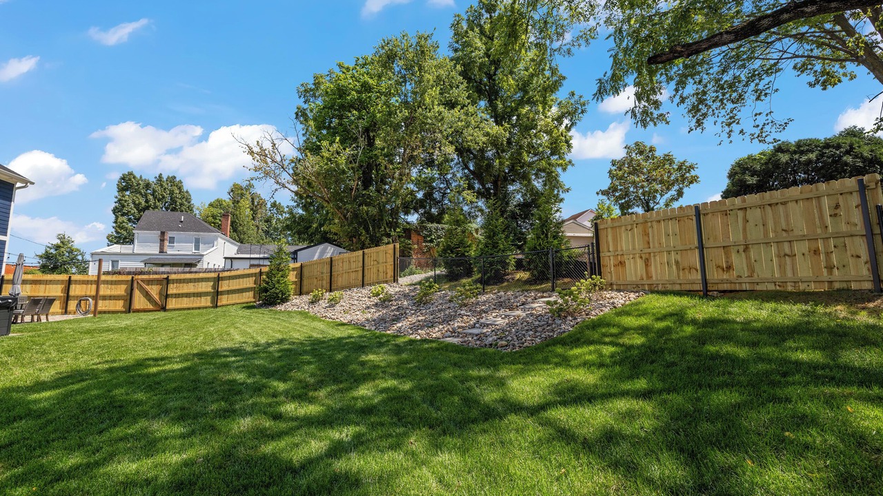 Photo of Outdoor in Clifton Heights
