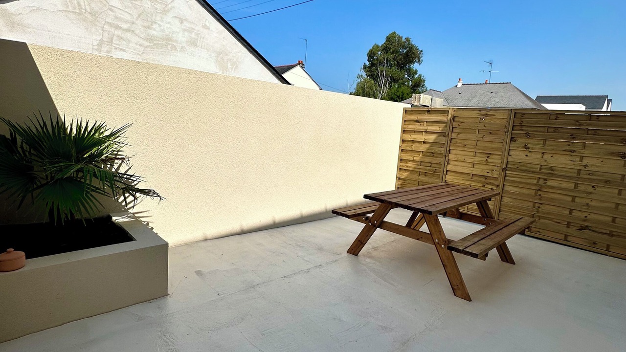 Photo of Outdoor in Justices