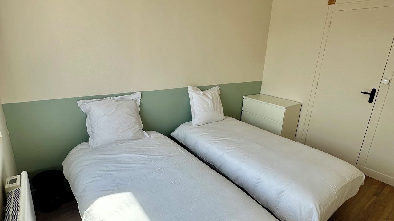 Photo of Bedroom in Justices