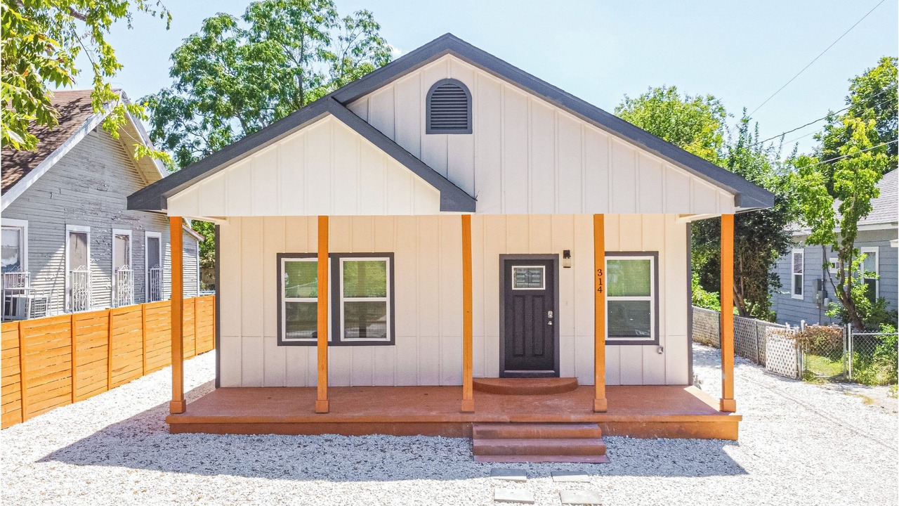 Photo of Outdoor in Denver Heights