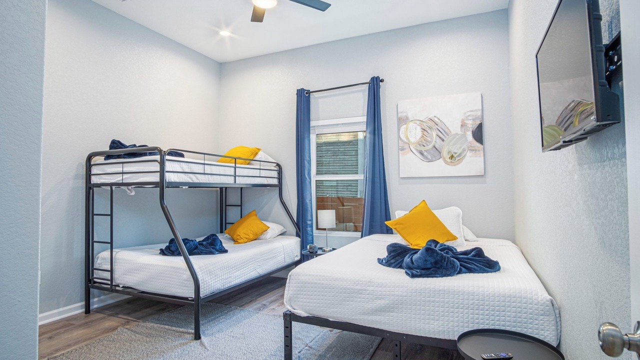 Photo of Bedroom in Denver Heights