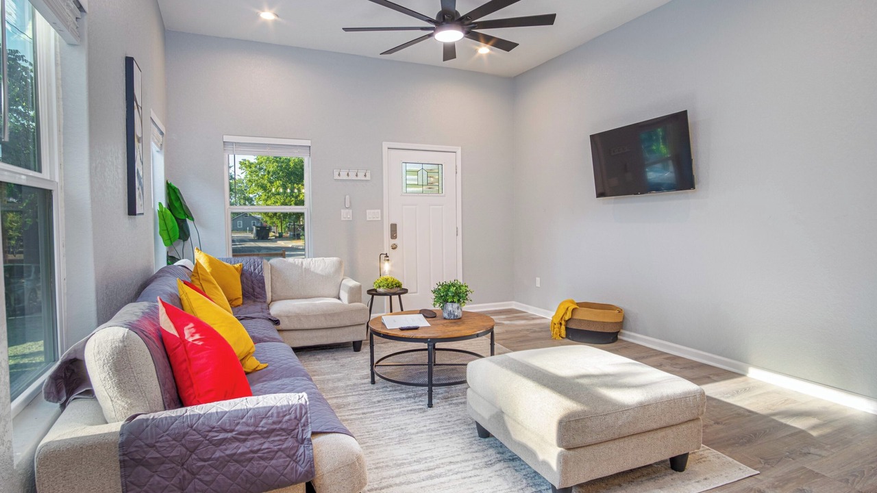 Photo of Livingroom in Denver Heights