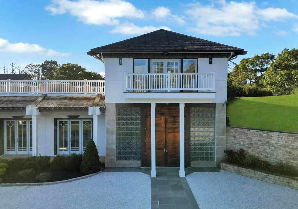 Photo of Outdoor in Water Mill