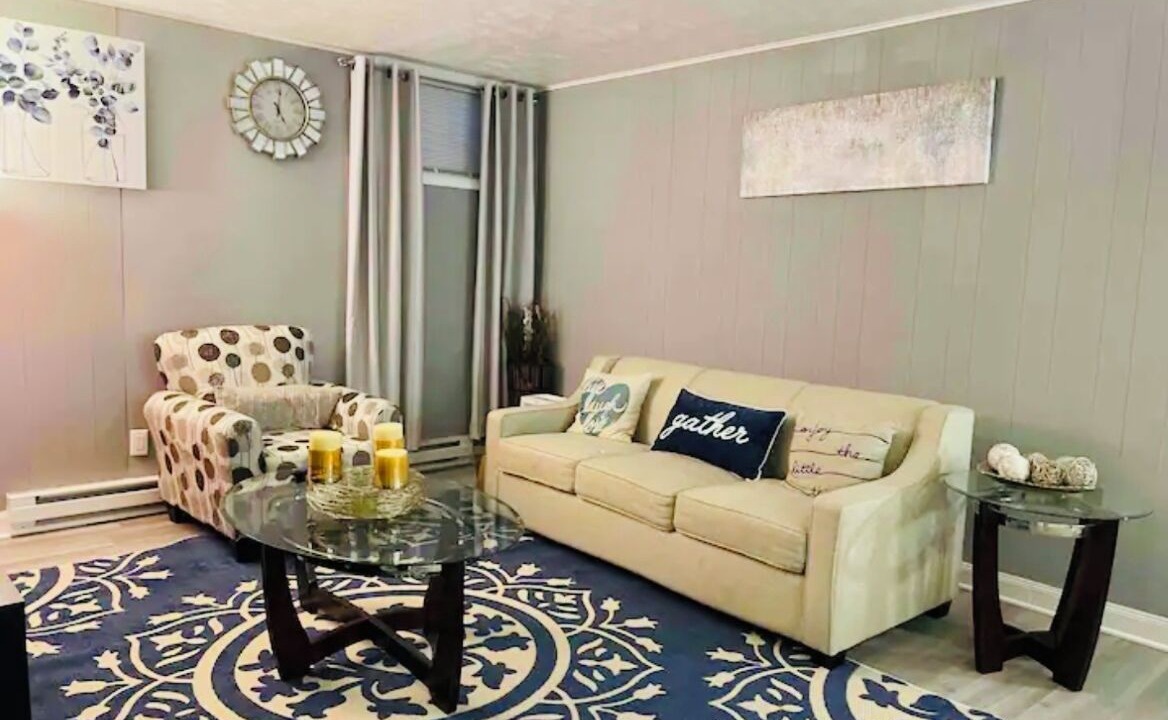 Photo of Livingroom in Berrien Springs