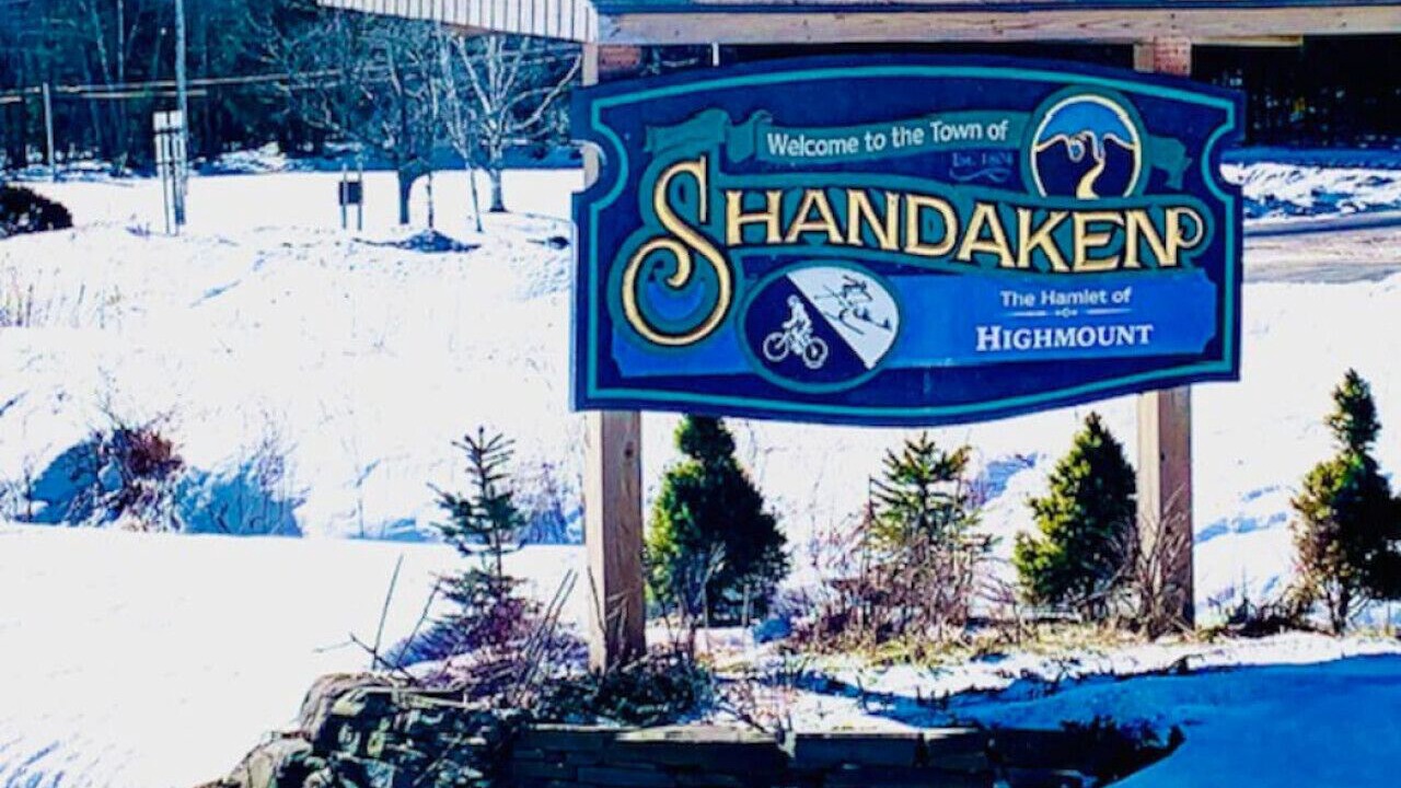 Photo of Others in Highmount