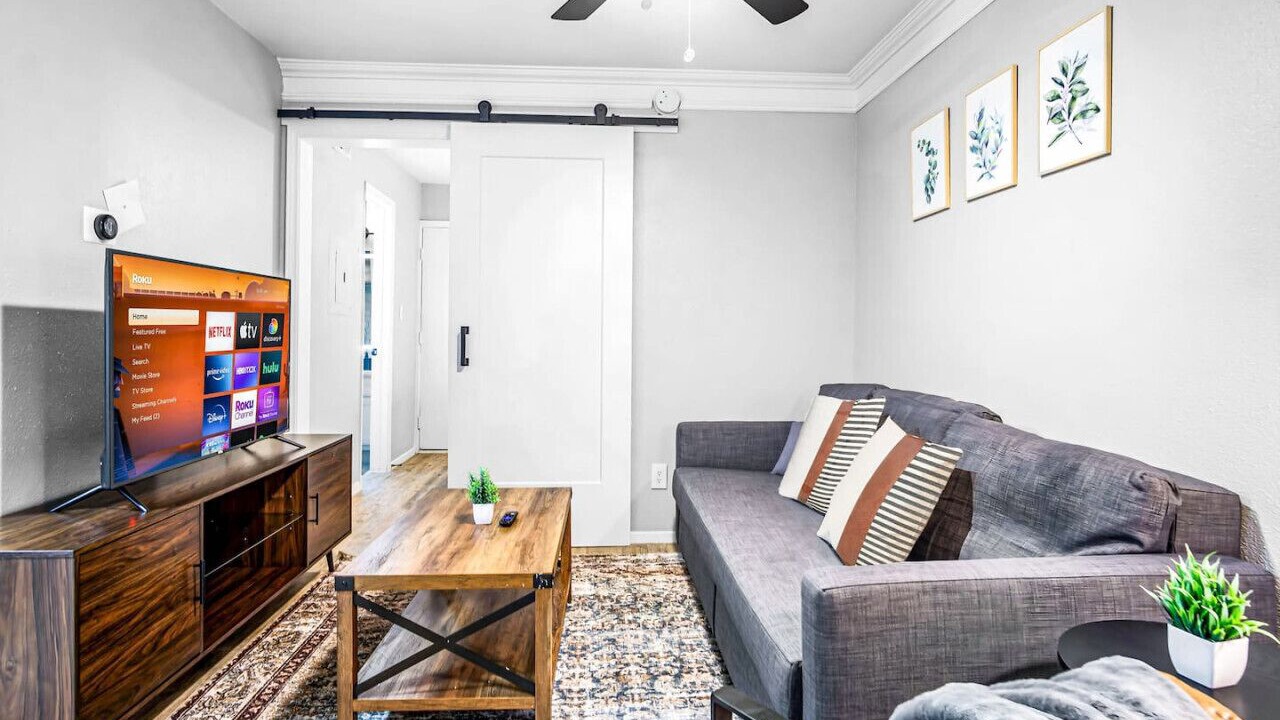 Photo of Bedroom in Brentwood