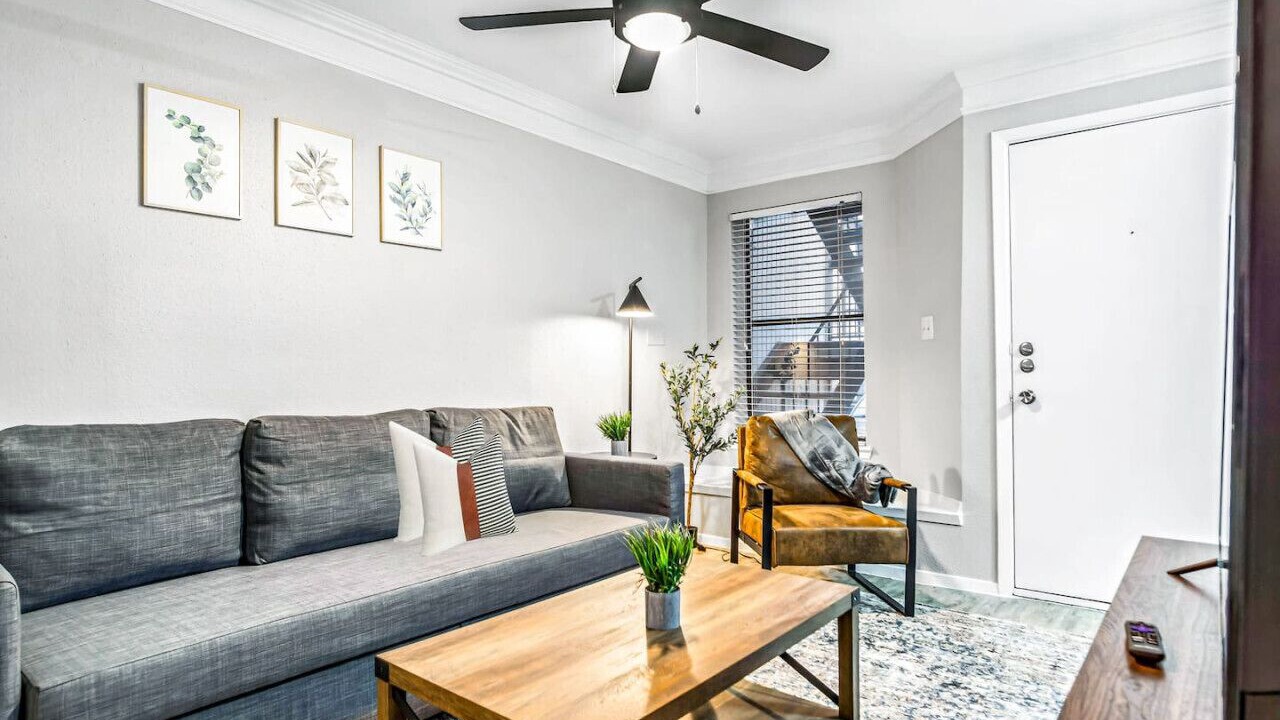 Photo of Bedroom in Brentwood