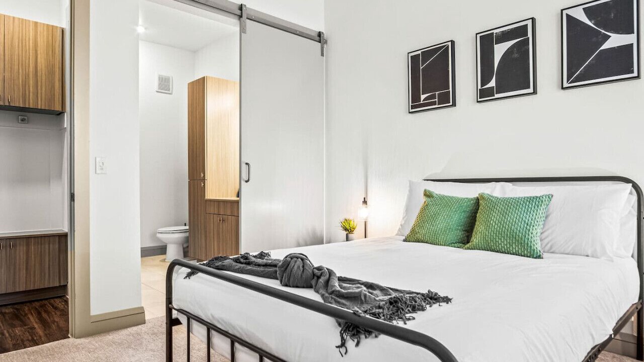 Photo of Bedroom in West Oak Hill