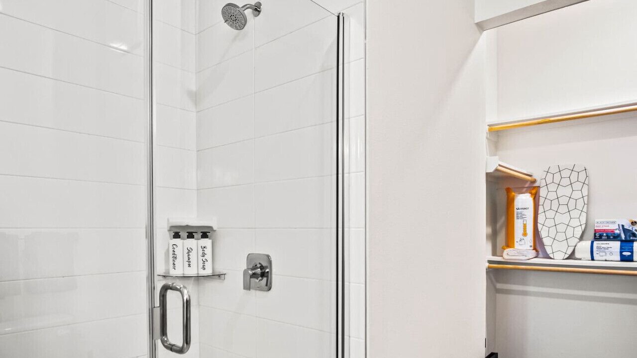 Photo of Bathroom in West Oak Hill