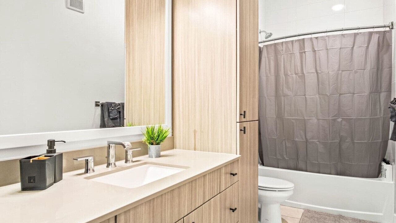 Photo of Bathroom in West Oak Hill