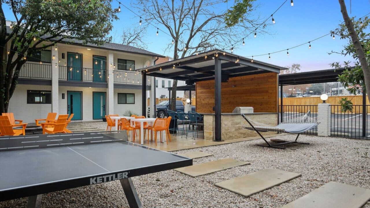 Photo of Outdoor in South Lamar