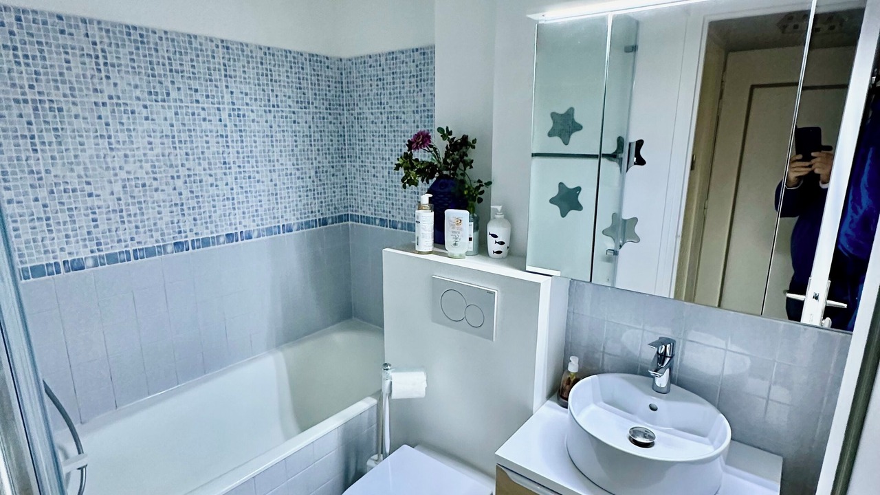 Photo of Bathroom in Benerville-sur-Mer