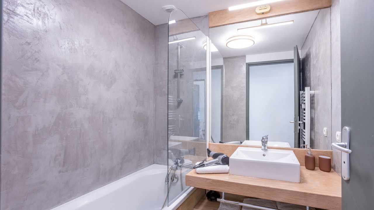 Photo of Bathroom in Eppe-Sauvage