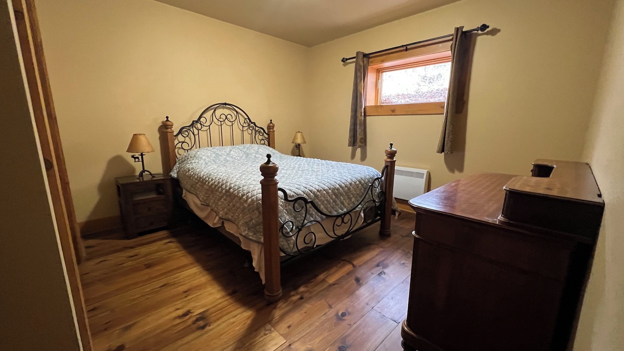 Photo of Bedroom in Wentworth
