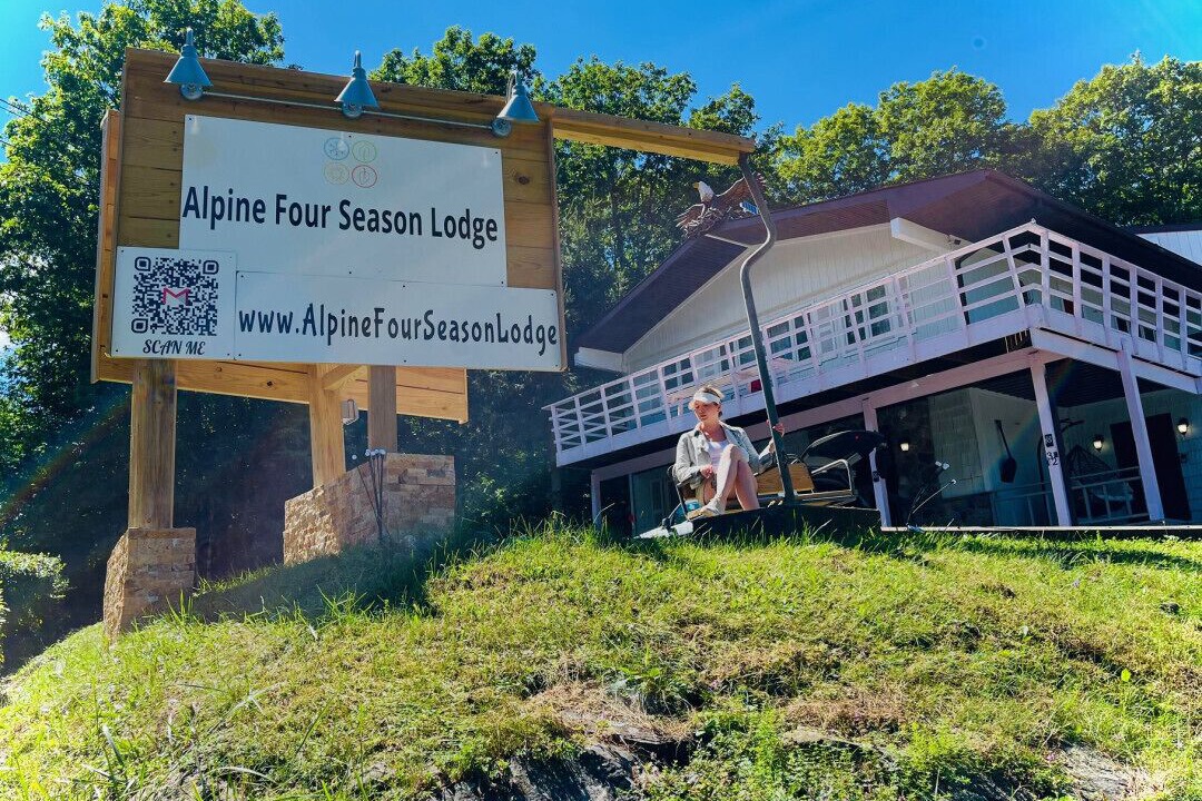 Photo of Others in Highmount