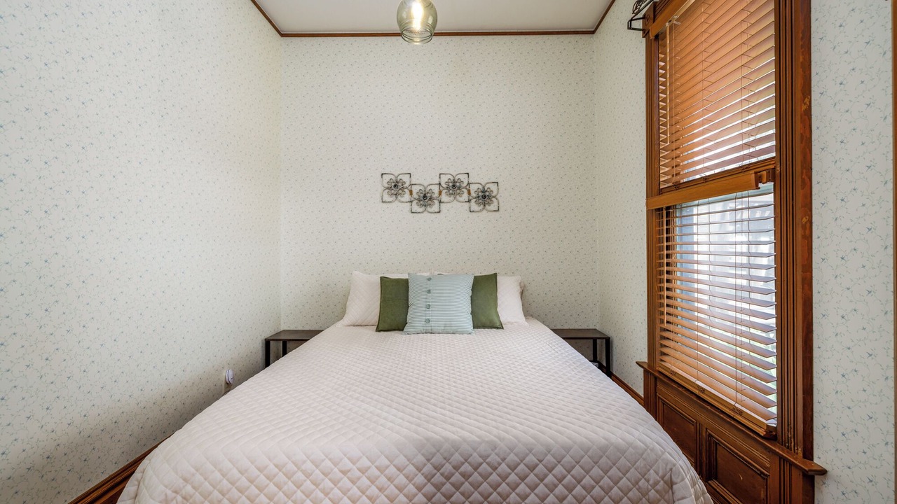 Photo of Bedroom in Chariton