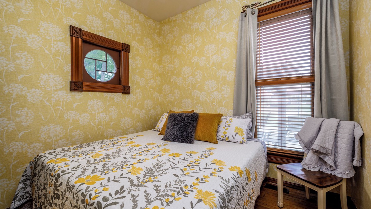 Photo of Bedroom in Chariton