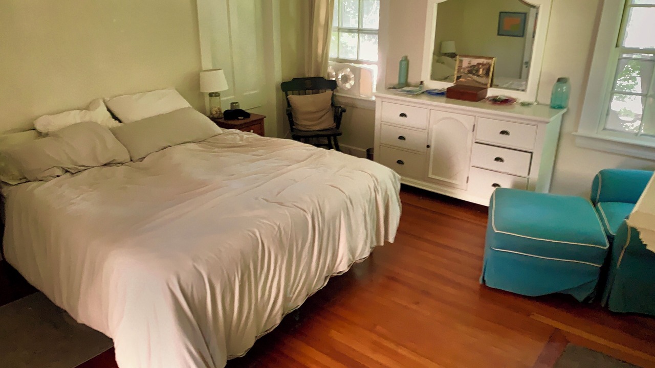 Photo of Bedroom in Yarmouth Port