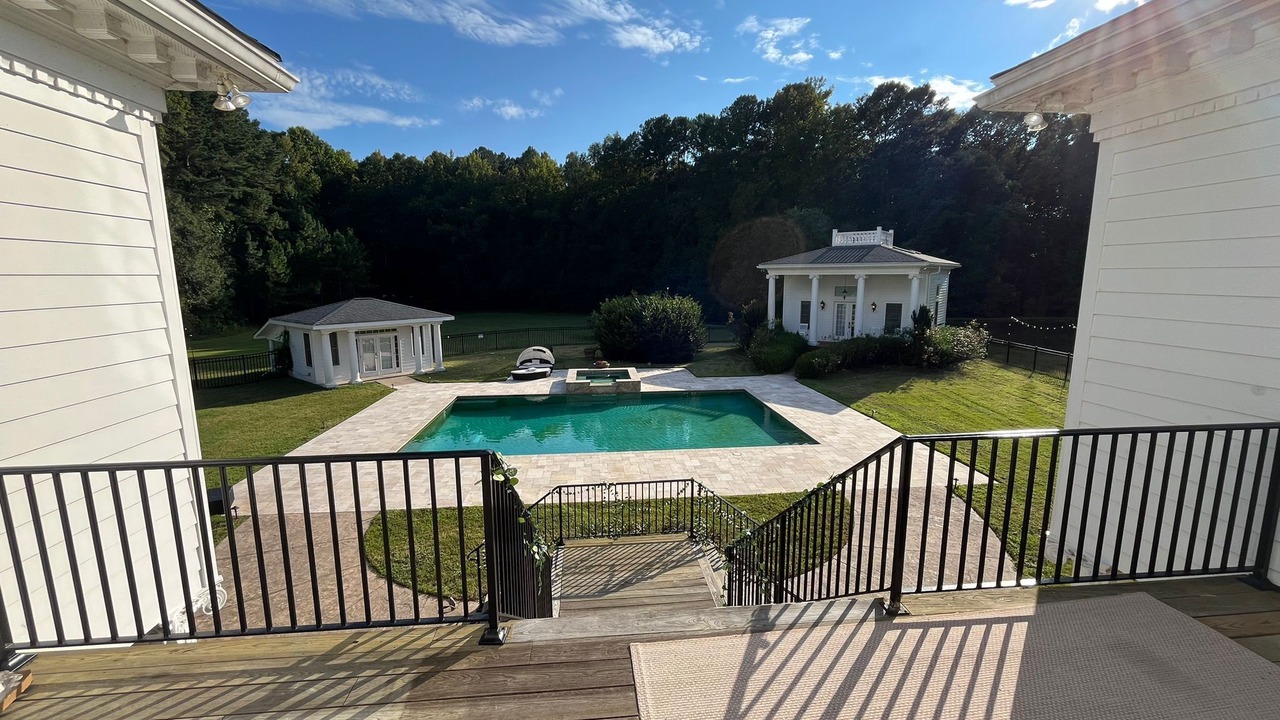 Photo of Outdoor in Blands