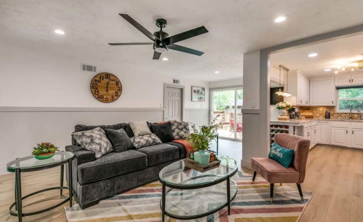 Photo of Livingroom in White Rock Hills