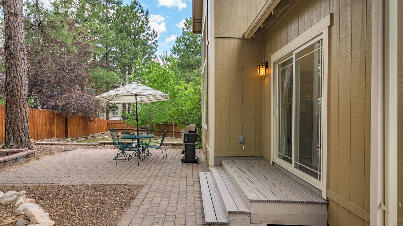 Photo of Patio Balcony in Ponderosa Trails
