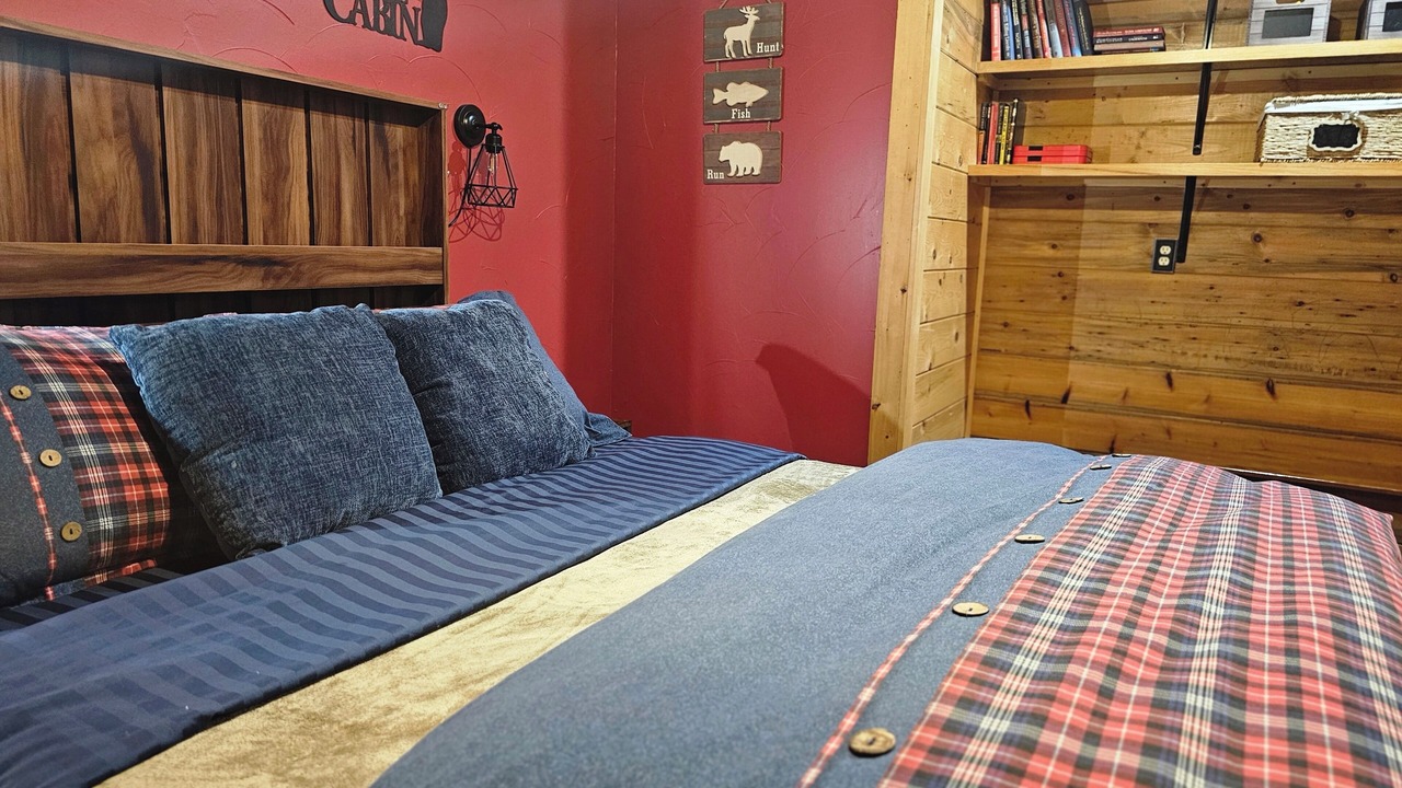 Photo of Bedroom in Canton