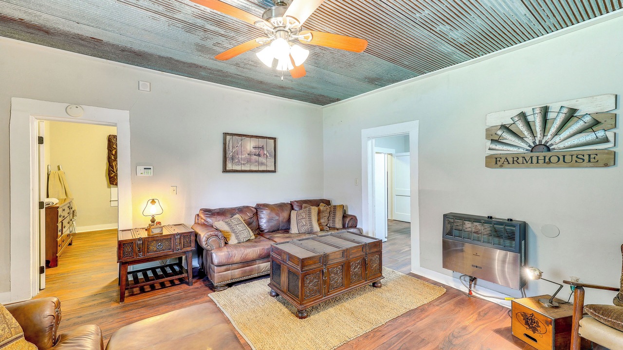 Photo of Livingroom in Talihina