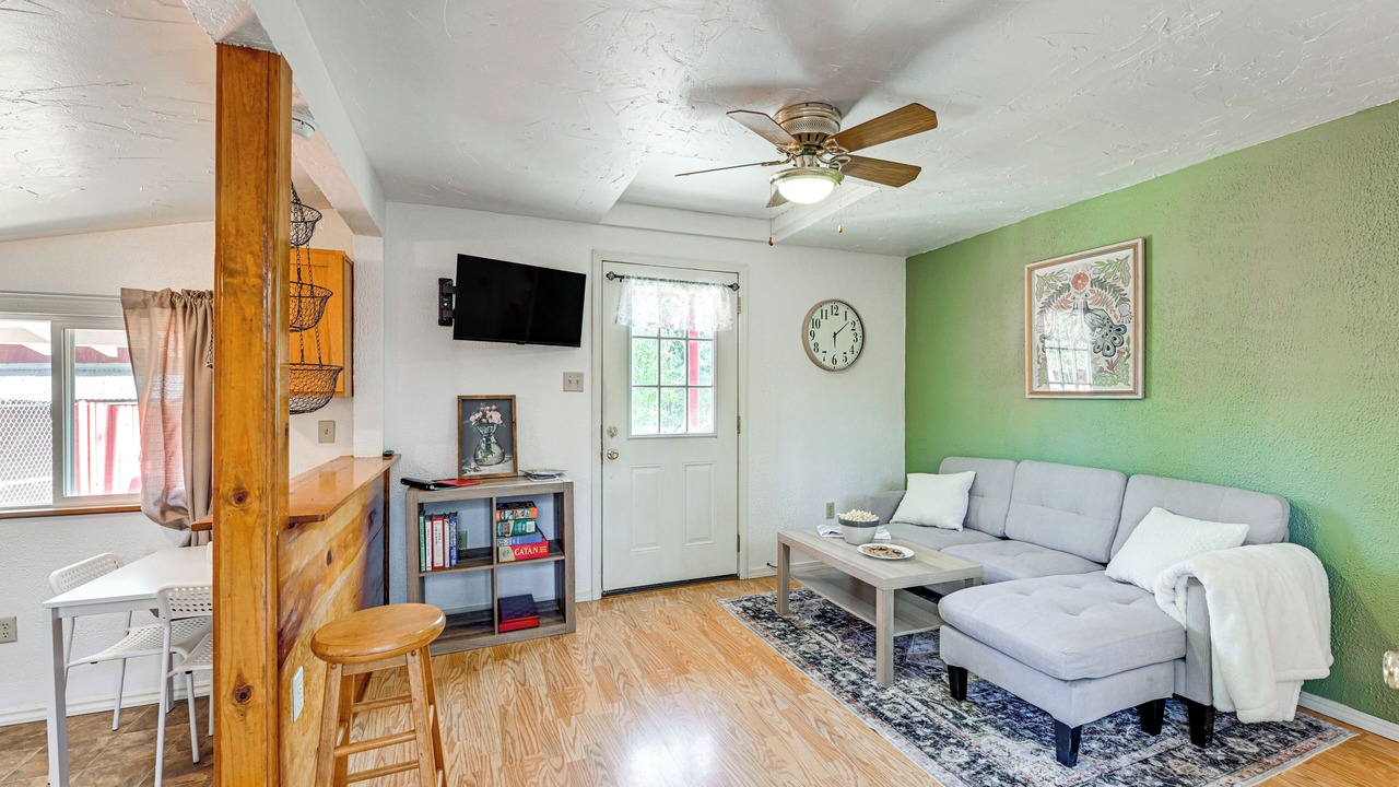 Photo of Bedroom in Grants Pass