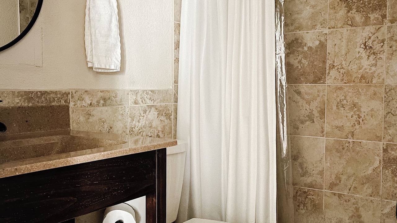 Photo of Bathroom in Camdenton