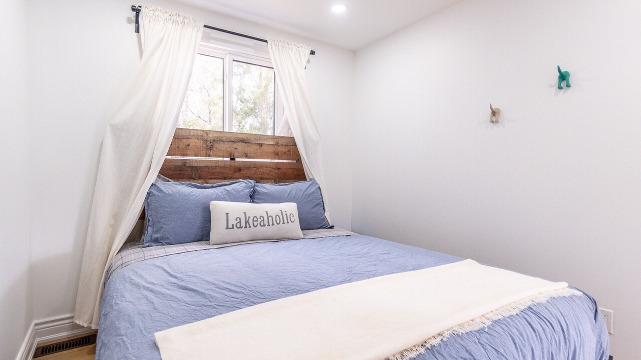 Photo of Bedroom in Novar