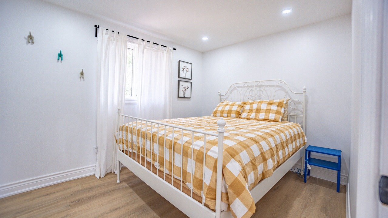 Photo of Bedroom in Novar