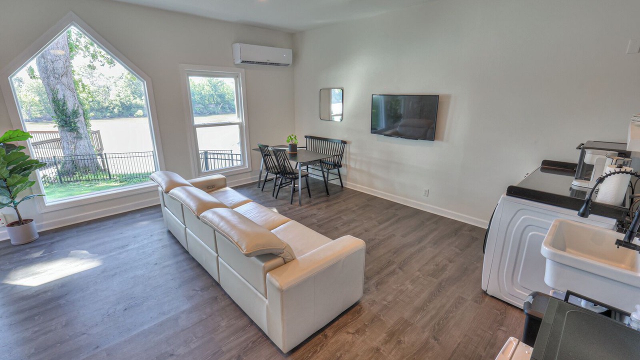 Photo of Livingroom in Nashville