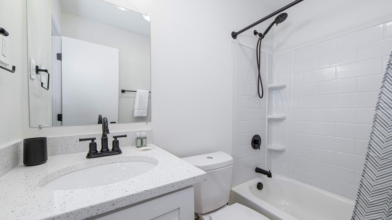 Photo of Bathroom in East Ocean View