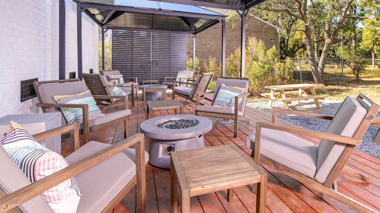 Photo of Patio Balcony in East Ocean View