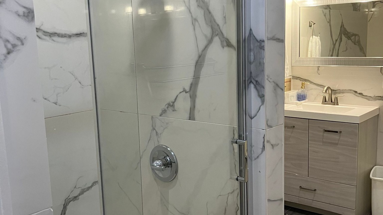 Photo of Bathroom in Washington Square West