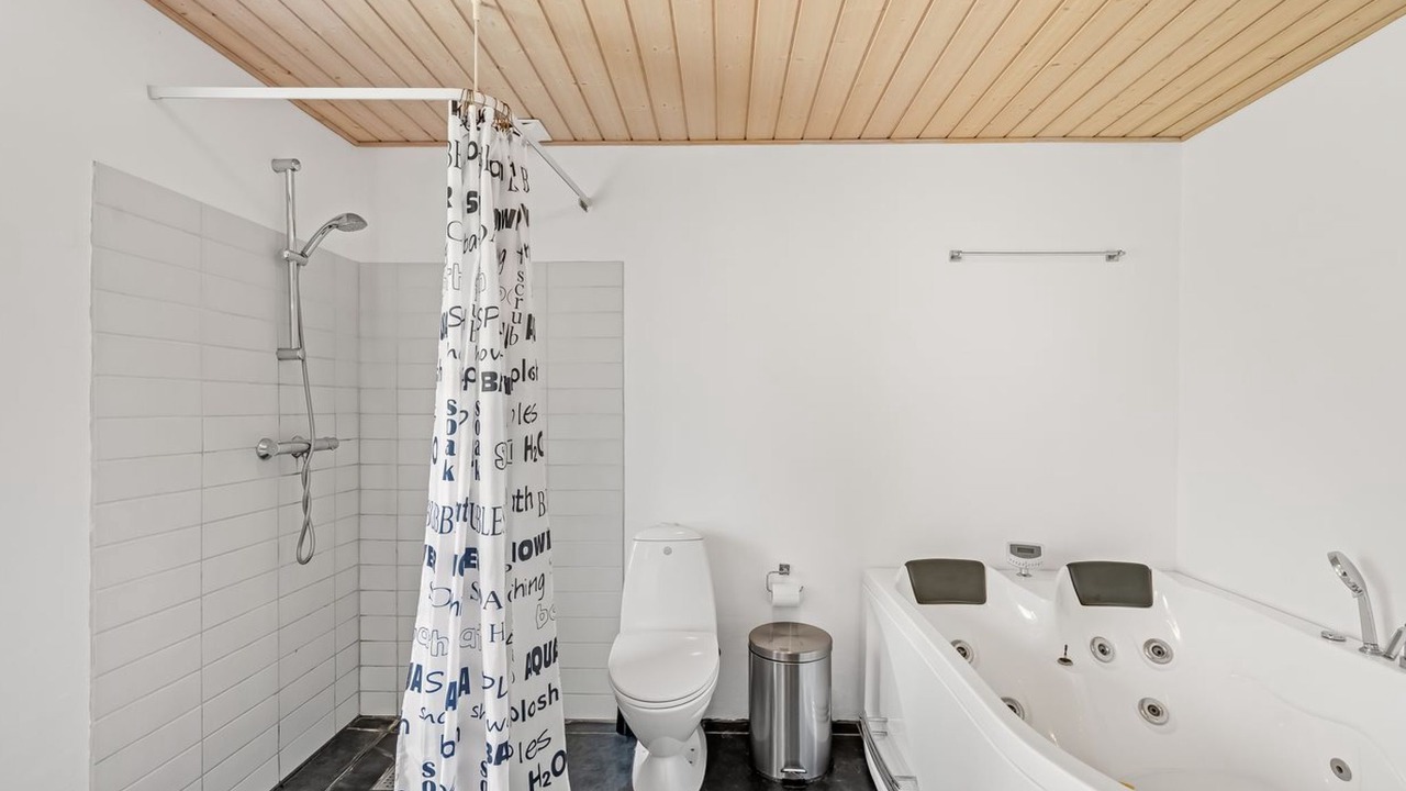 Photo of Bathroom in Mosevra