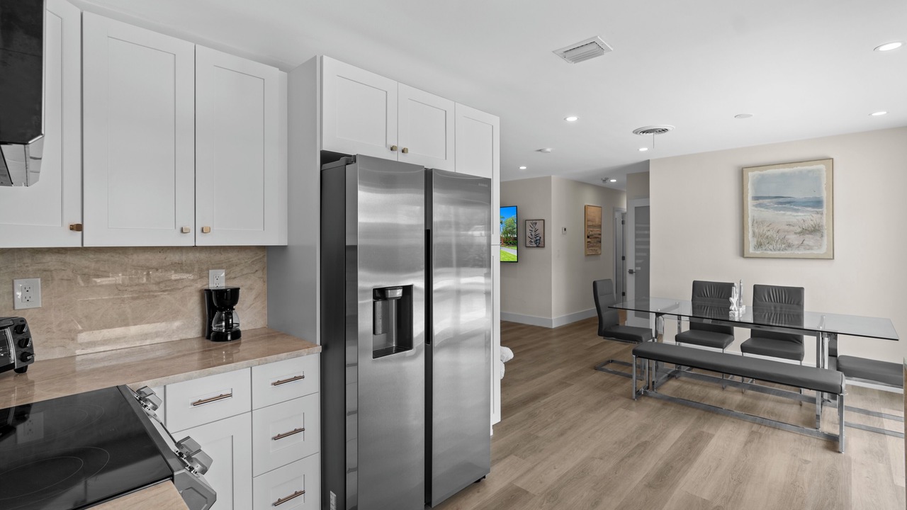 Photo of Others in Imperial Point