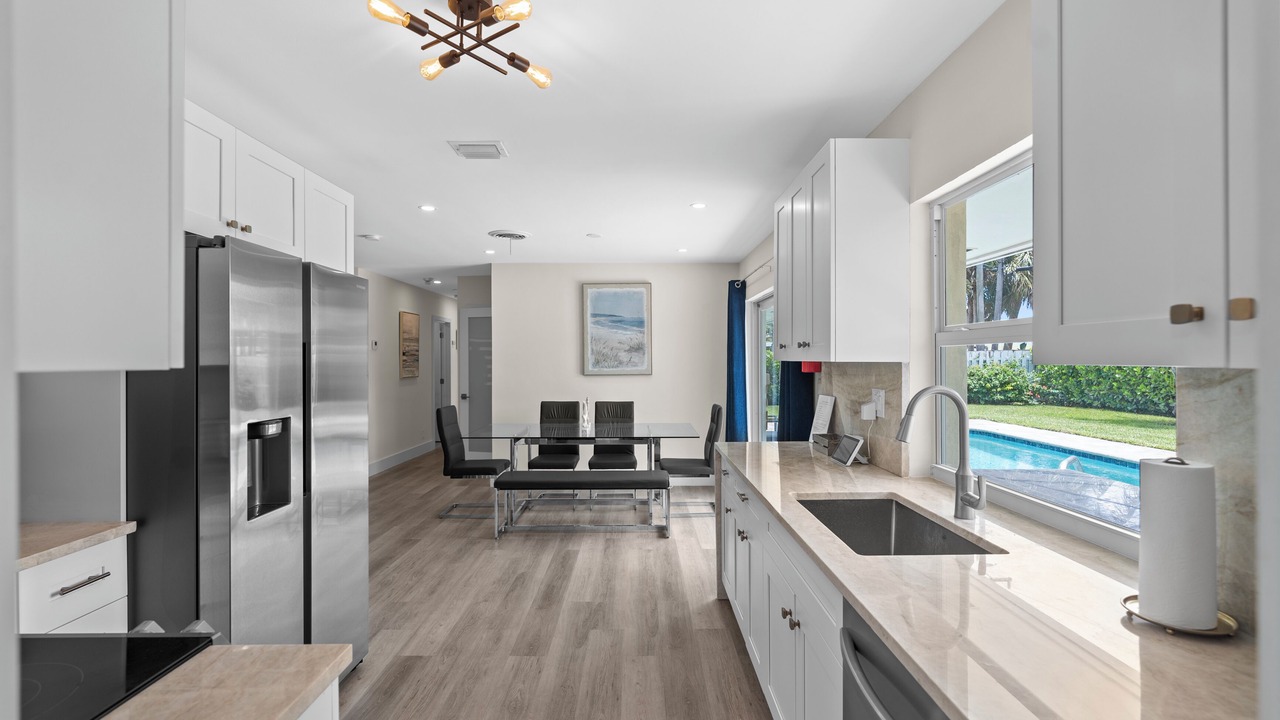 Photo of Others in Imperial Point