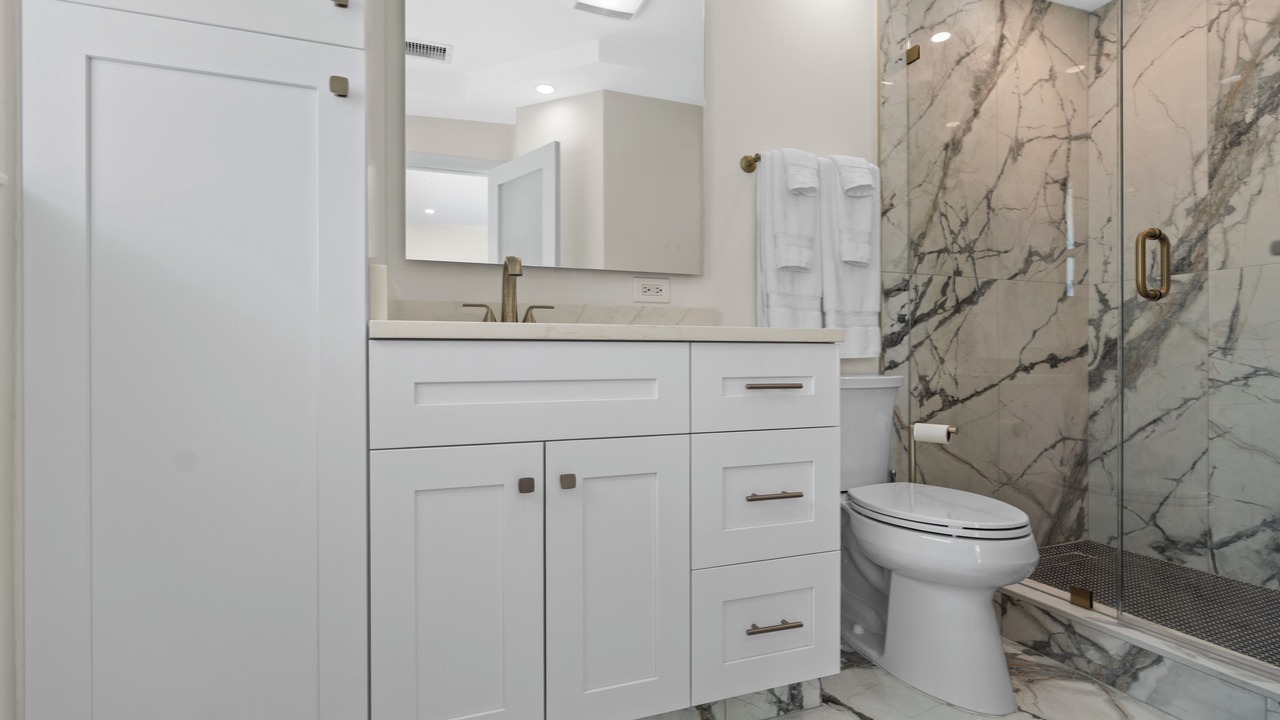 Photo of Bathroom in Imperial Point