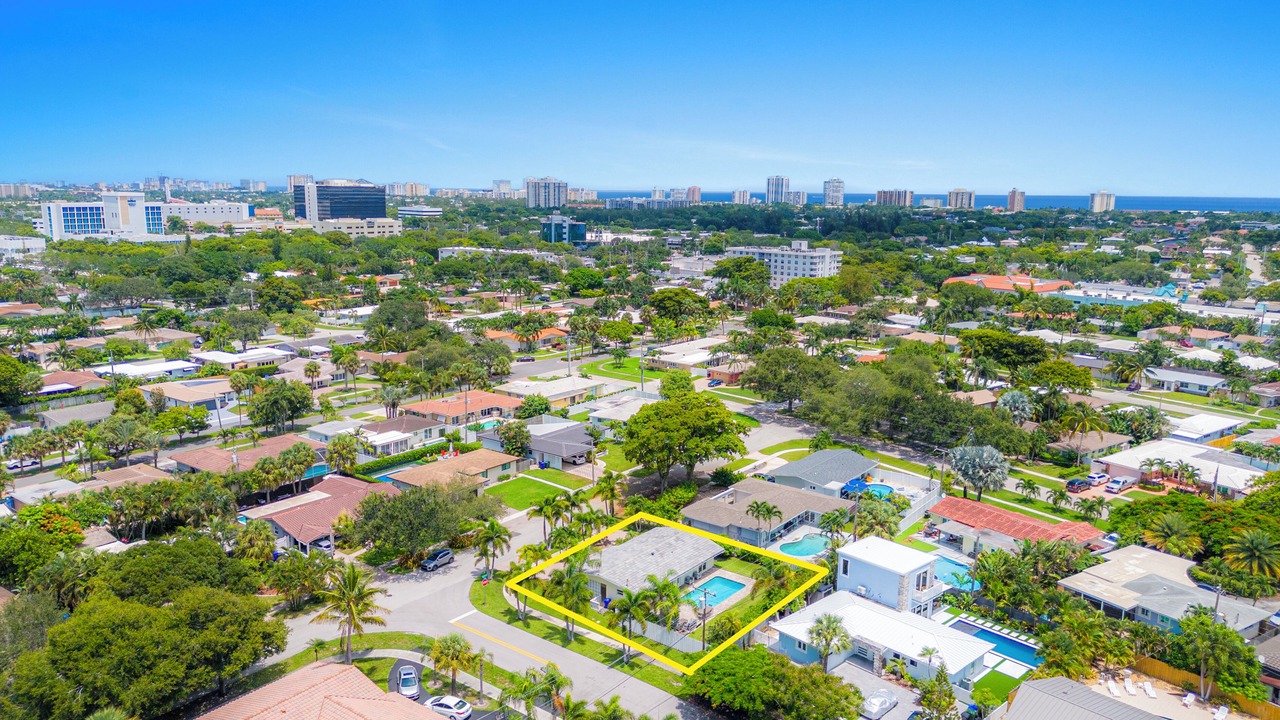 Photo of Others in Imperial Point