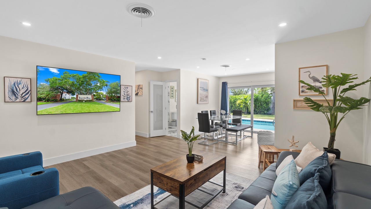 Photo of Bedroom in Imperial Point