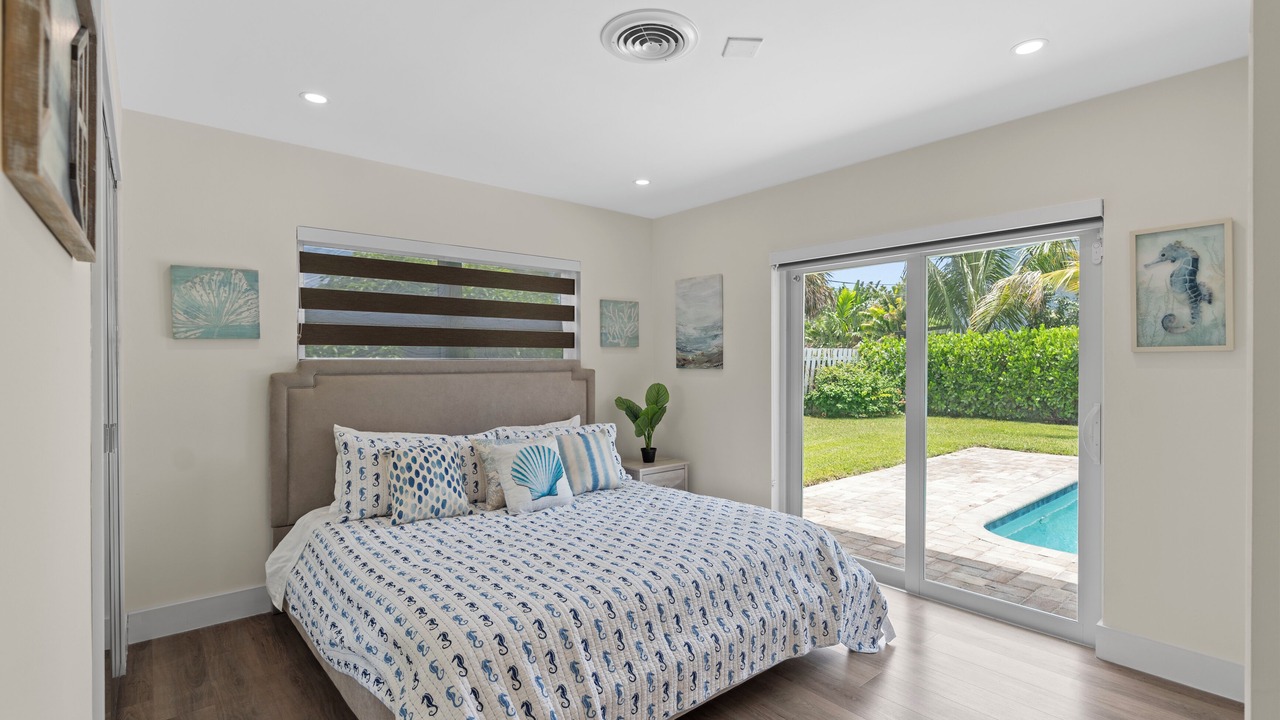 Photo of Outdoor in Imperial Point