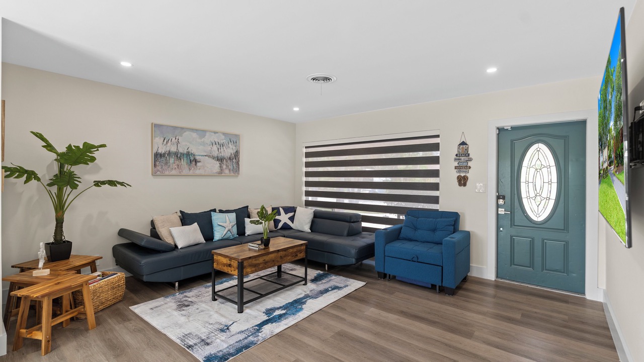 Photo of Bedroom in Imperial Point