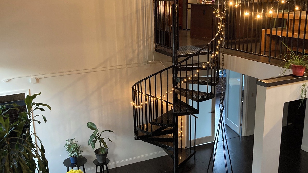 Photo of Livingroom in Fox Point