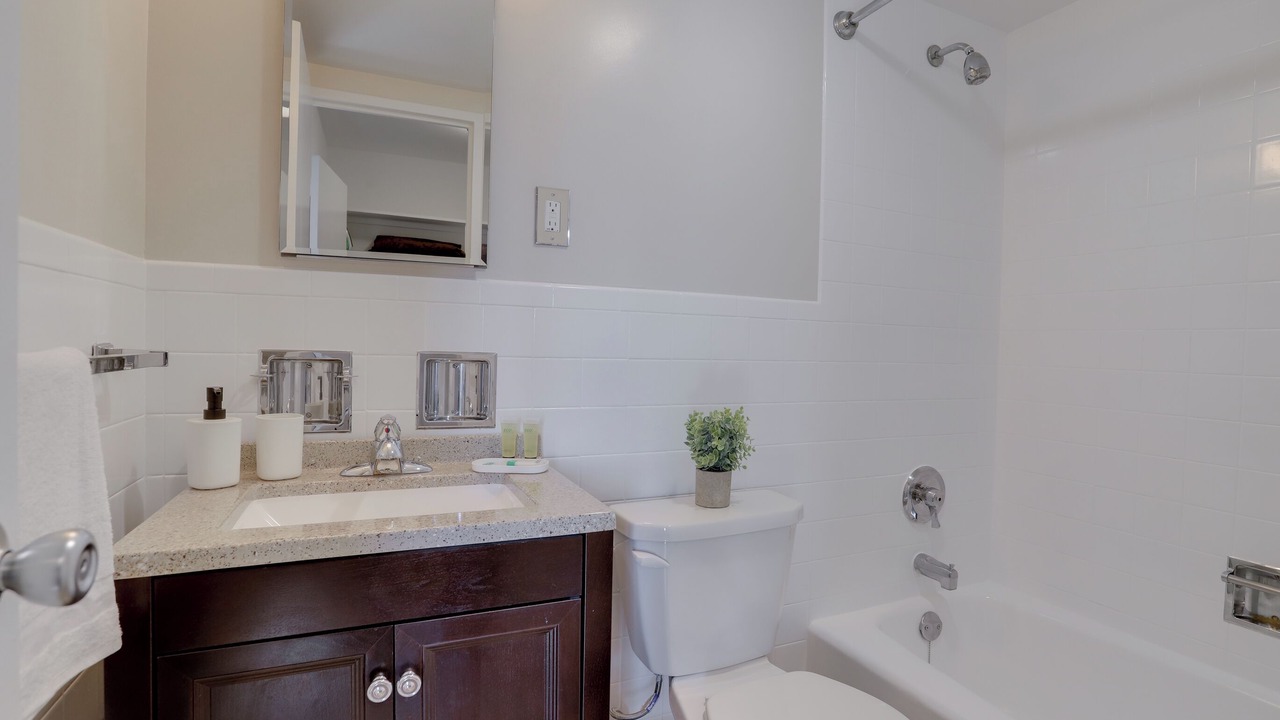 Photo of Bathroom in Court House